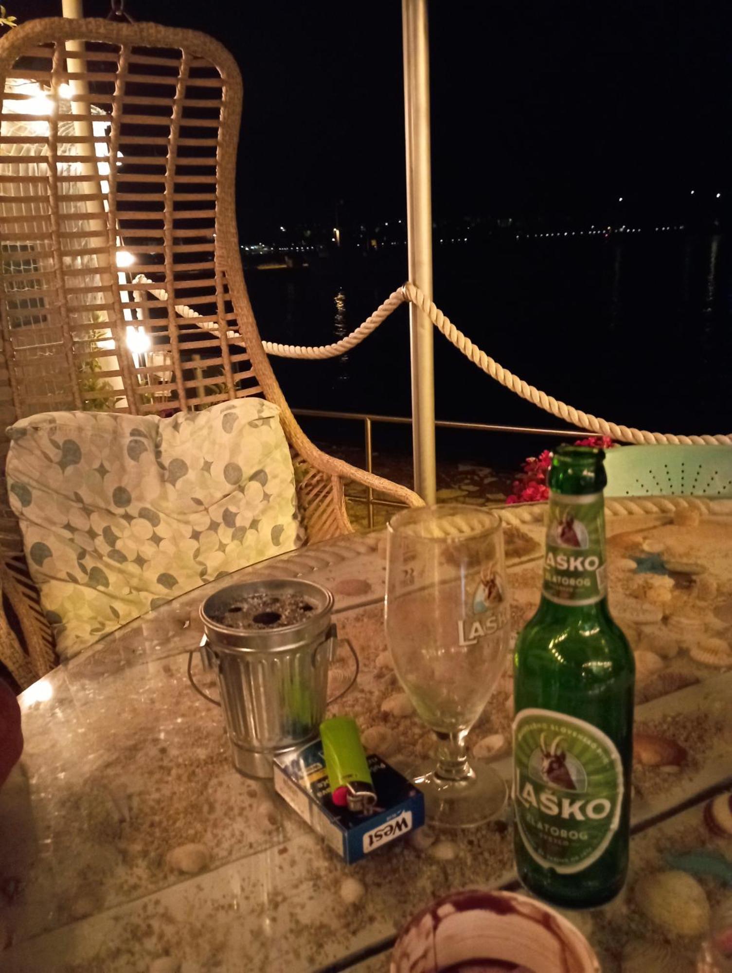 Apartman Sole Appartement Karigador Buitenkant foto