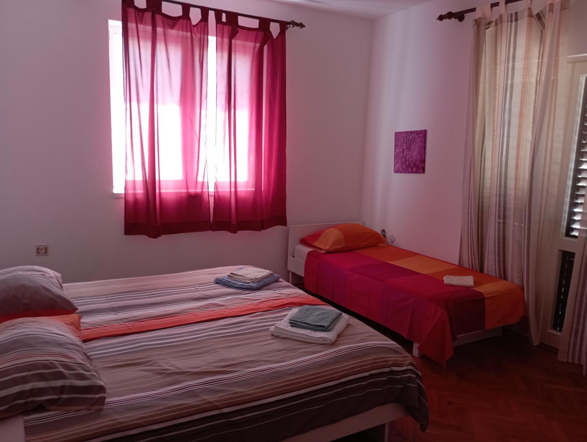 Apartman Sole Appartement Karigador Buitenkant foto